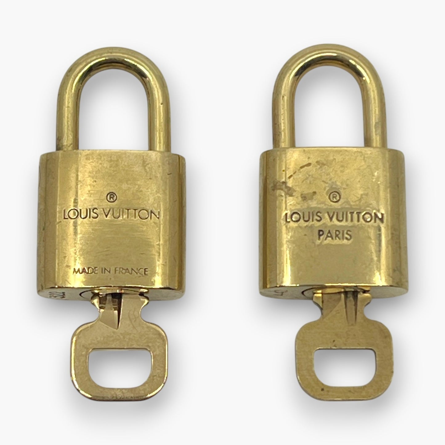 Louis Vuitton Padlock Set of 10 Gold-Tone Brass Locks & Keys pj260605