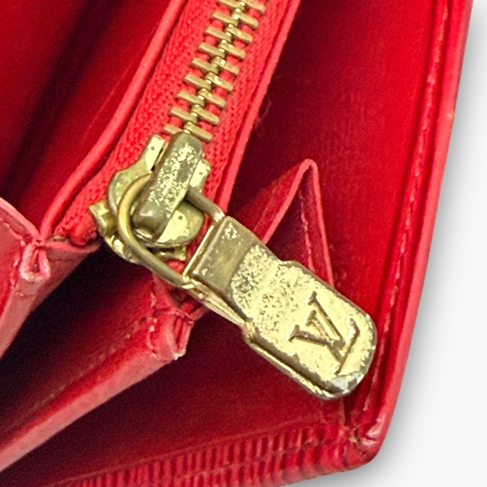 Louis Vuitton Epi Pochette Porte-Monnaie Credit Long Wallet Red M63577