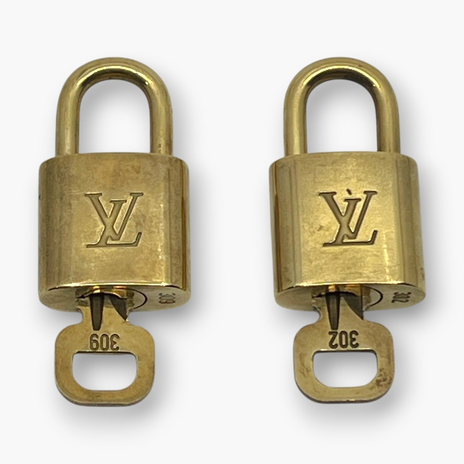 Louis Vuitton Padlock Set of 10 Gold-Tone Brass Locks & Keys pj260604