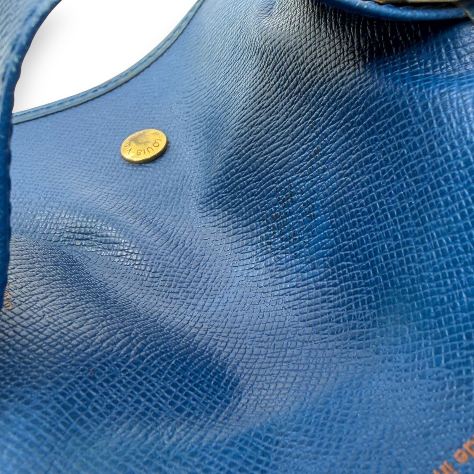 Louis Vuitton Epi Multicles 4 Key Case in Blue Leather M63825