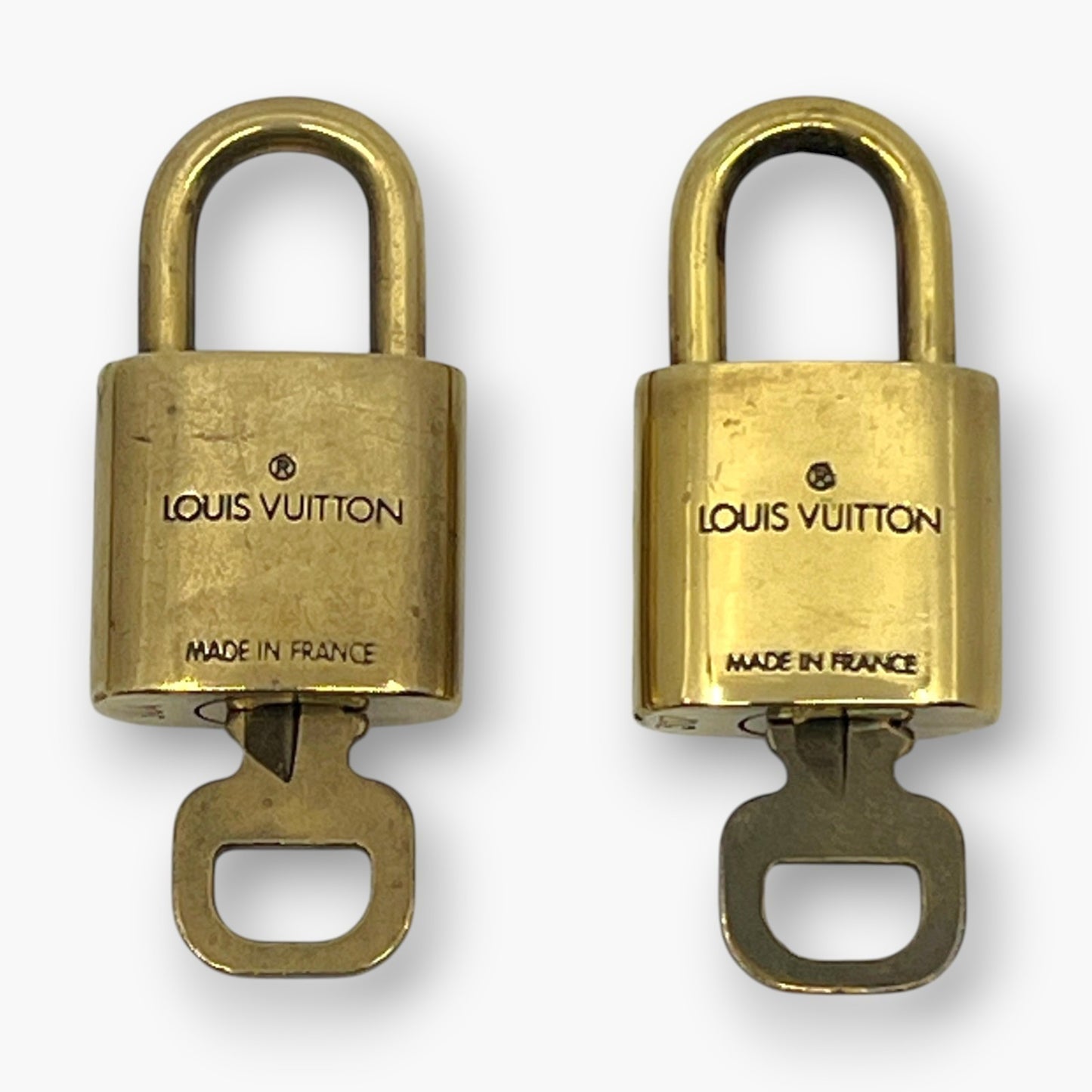 Louis Vuitton Padlock Set of 10 Gold-Tone Brass Locks & Keys pj260606