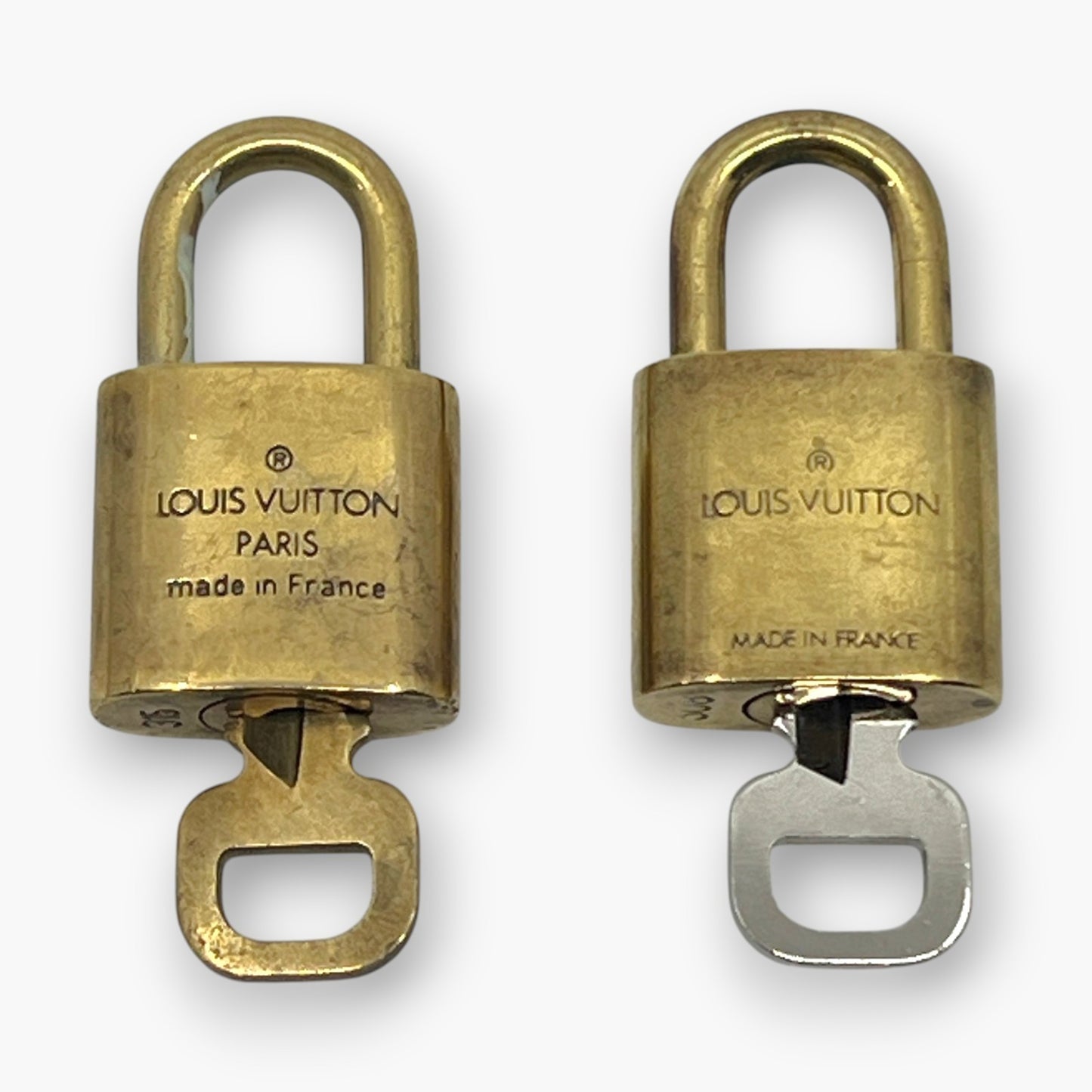Louis Vuitton Padlock Set of 10 Gold-Tone Brass Locks & Keys pj260605
