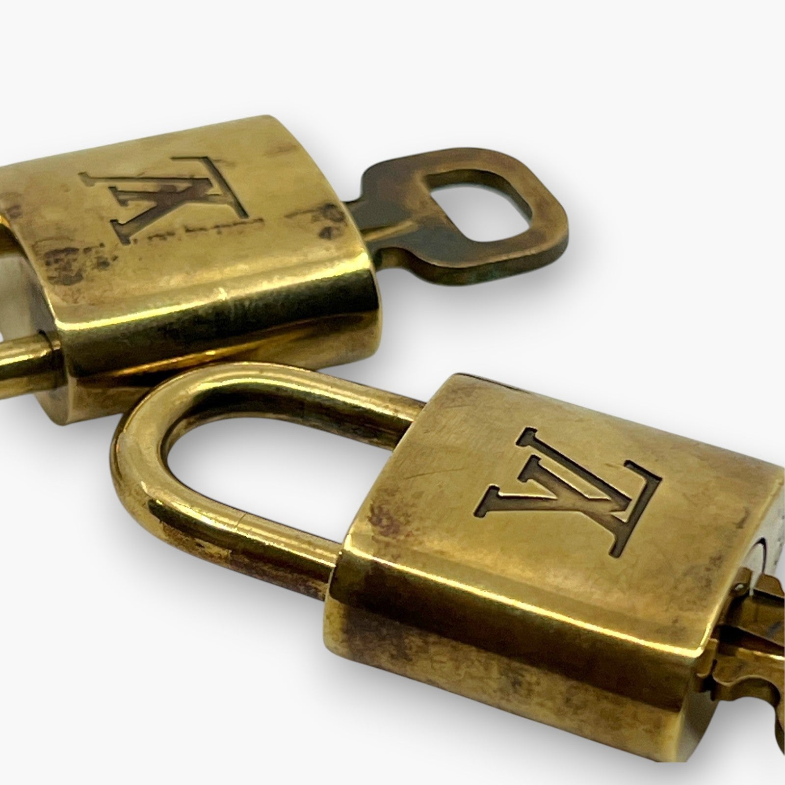 Louis Vuitton Padlock Set of 10 Gold-Tone Brass Locks & Keys pj260606