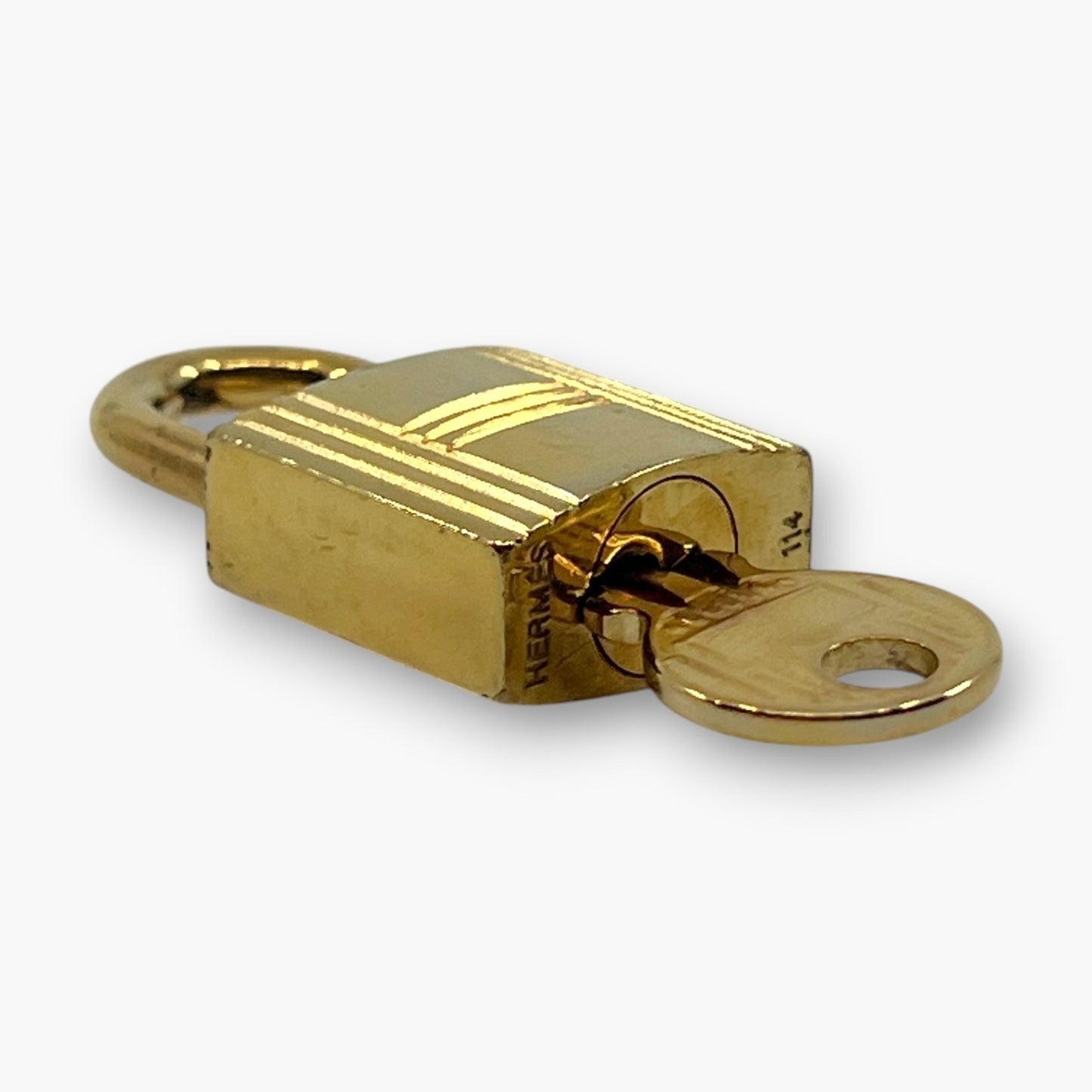 Hermes Cadena Padlock Gold-Tone Brass Lock & Key Set pj260608