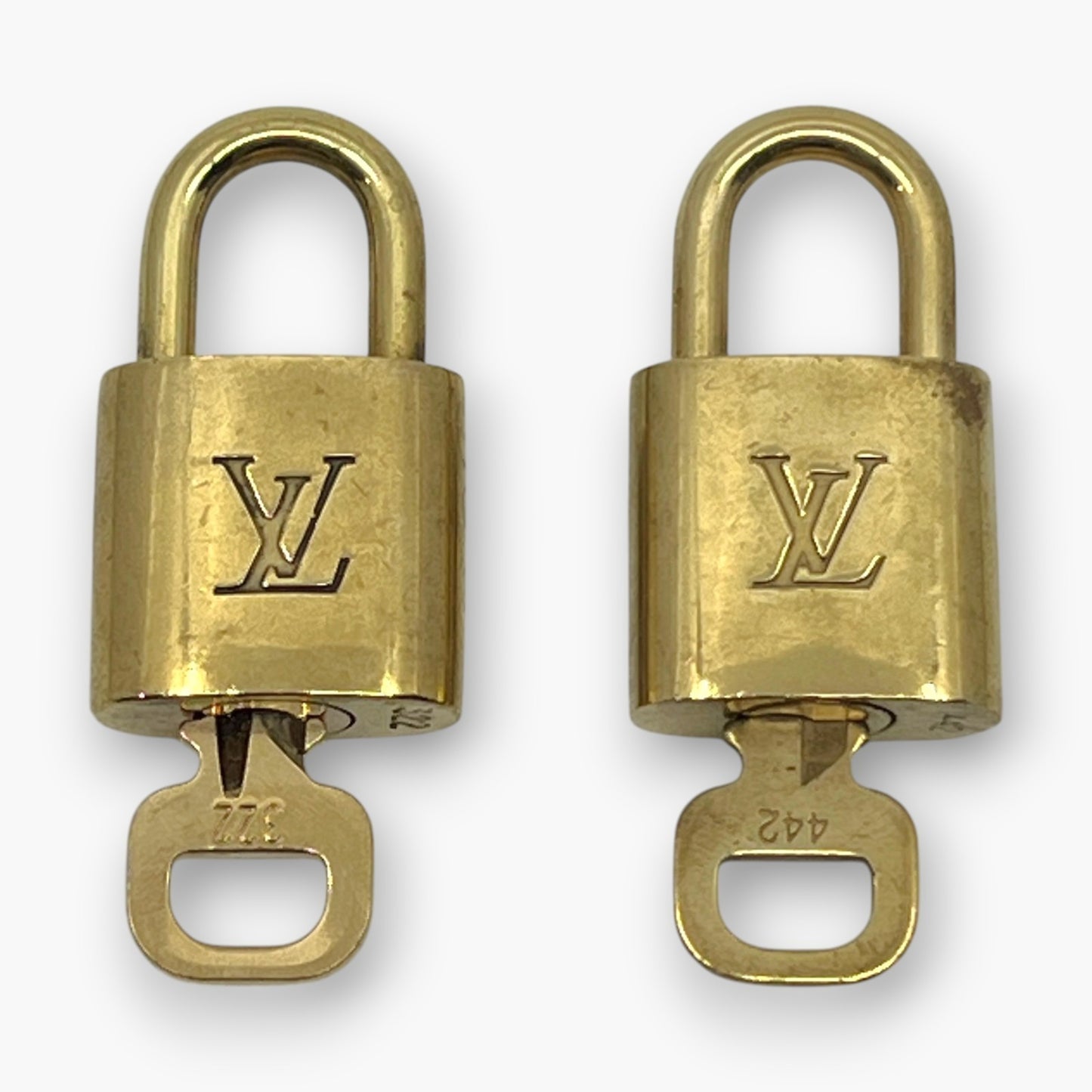 Louis Vuitton Padlock Set of 10 Gold-Tone Brass Locks & Keys pj260605